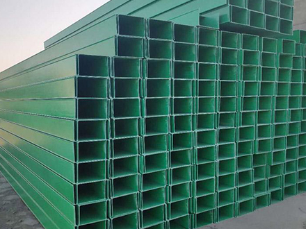 100*100玻璃鋼電纜橋架多少錢一米？